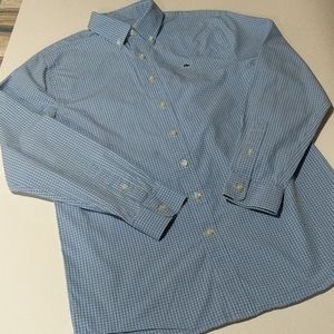 Vineyard Vines bottom down shirt